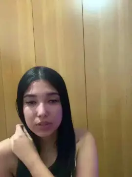 Cam4 Live Sex of alice22