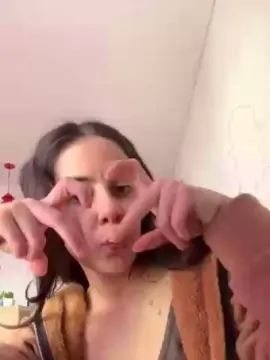 Cam4 Free Porn Cam of pinina