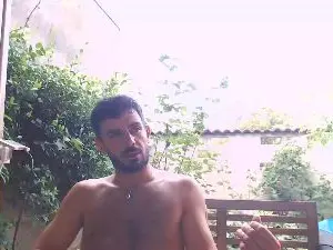 Cam4 Free Live Porn of kevindelsud