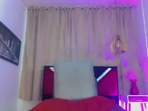 Cam4 Watch Live Sex Cams of valentina_kiss1