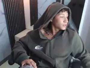 Cam4 Private Sex Chat of LuiisP18
