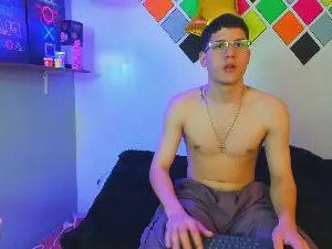 Cam4 Free Porn Cam of luca_white