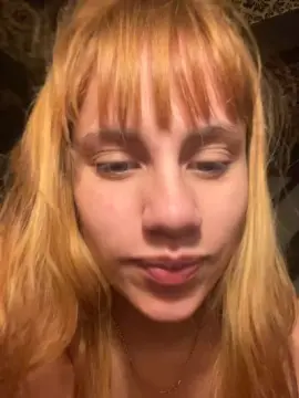 Cam4 Live Sex Cam of saraangelafern1