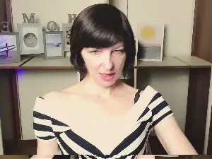 Cam4 Best Webcam of AngelinaLess_