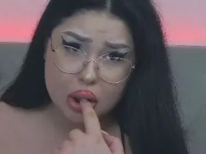 Cam4 Live Sex of LunaBabe_