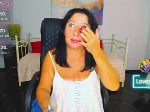 Cam4 Live Sex of Julia_Dean