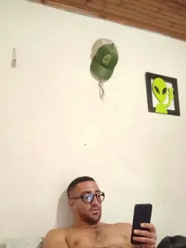 Cam4 Free Live Porn of Sebasxx97