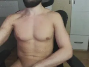 Cam4 Live Porn of AlexKalion
