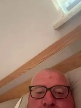 Cam4 Live Sex of Hornyman103