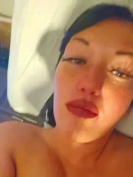 Cam4 Free Porn Cam of Luvdeebaby92