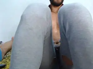 Cam4 Adult Video Chat of DERECKHOT33