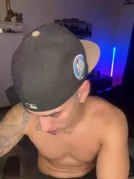 Cam4 Sex Chat of kingofnewage777