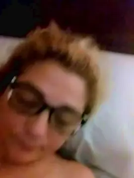Cam4 Free Porn Cam of milfsexy1