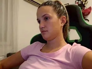 Cam4 Live Sex of valentino_chick