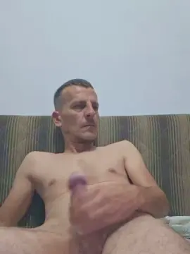 Cam4 Live Sex of marianlucian69