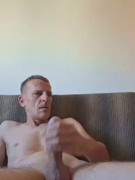 Cam4 Free Live Porn of marianlucian69