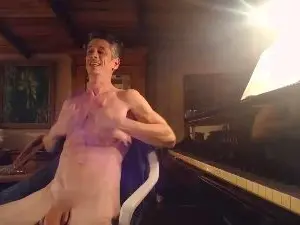Cam4 Best Webcam of PianoTobe