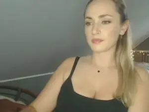 Cam4 Private Sex Chat of ScarlettAngelX