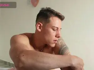 Cam4 Best Webcam of Latino_Milk_99
