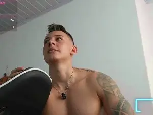 Cam4 Sex Cam of Latino_Milk_99