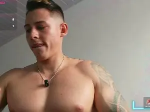 Cam4 Free Live Porn of Latino_Milk_99