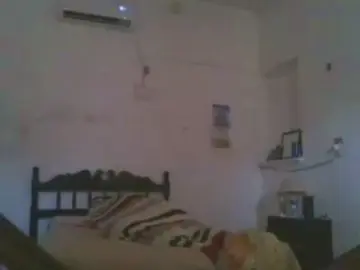 Cam4 Live Sex of ariscomexican