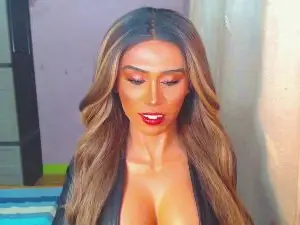 Cam4 Free Live Porn of lustyscarlette