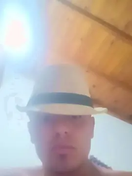 Cam4 Sex Chat of 4gus24