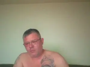 Cam4 Live Porn of Pawelinio69