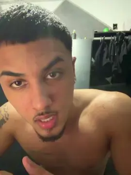 Cam4 Free Porn Cam of Novinhorj01