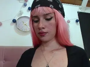Cam4 Watch Live Sex Cams of madeleine_evans