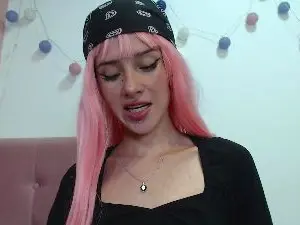 Cam4 Live Sex of madeleine_evans