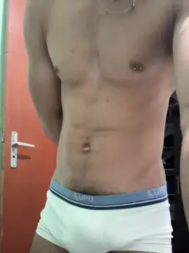 Cam4 Watch Live Sex Cams of Mlkhot06