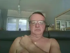 Cam4 Adult Webcam of oldtimer160