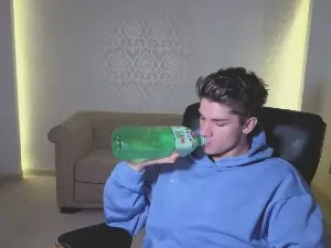 Cam4 Free Porn Cam of MaxKaidenn