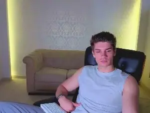 Cam4 Best Webcam of MaxKaidenn