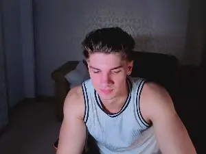 Cam4 Watch Live Sex Cams of MaxKaidenn