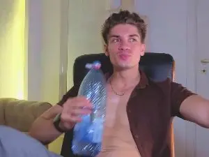 Cam4 Adult Webcams of MaxKaidenn