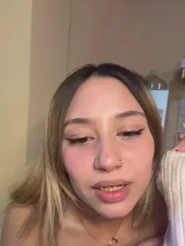 Cam4 Free Live Porn of babychiara