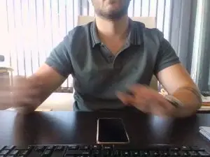 Cam4 Live Sex of adrianzzz3