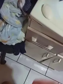 Cam4 Free Live Porn of douglas3o