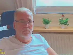 Cam4 Watch Live Sex Cams of subbear1968