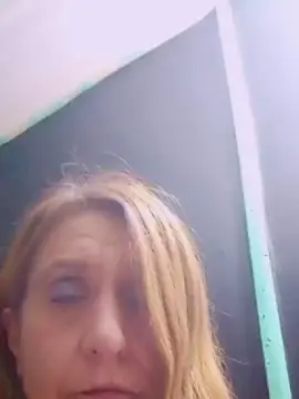 Cam4 Free Porn Cam of Traucka