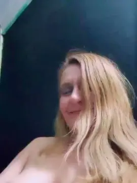 Cam4 Nude Webcam of Traucka