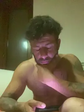 Cam4 Live Sex Cam of cecciotti97