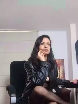 Cam4 Live Porn of Afroditarggenis