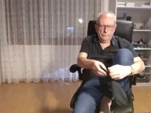 Cam4 Sex Chat of taxidancer1