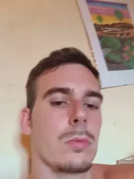 Cam4 Free Live Porn of johnboyy