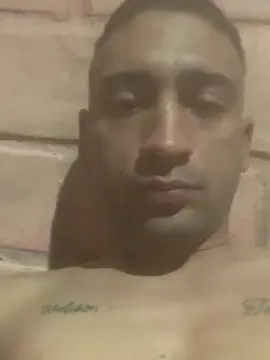 Cam4 Live Porn of brunootz