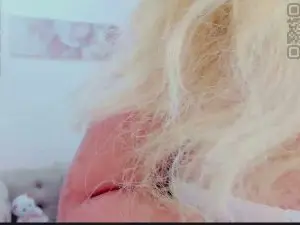 Cam4 Live Sex Cam of angelic_coy